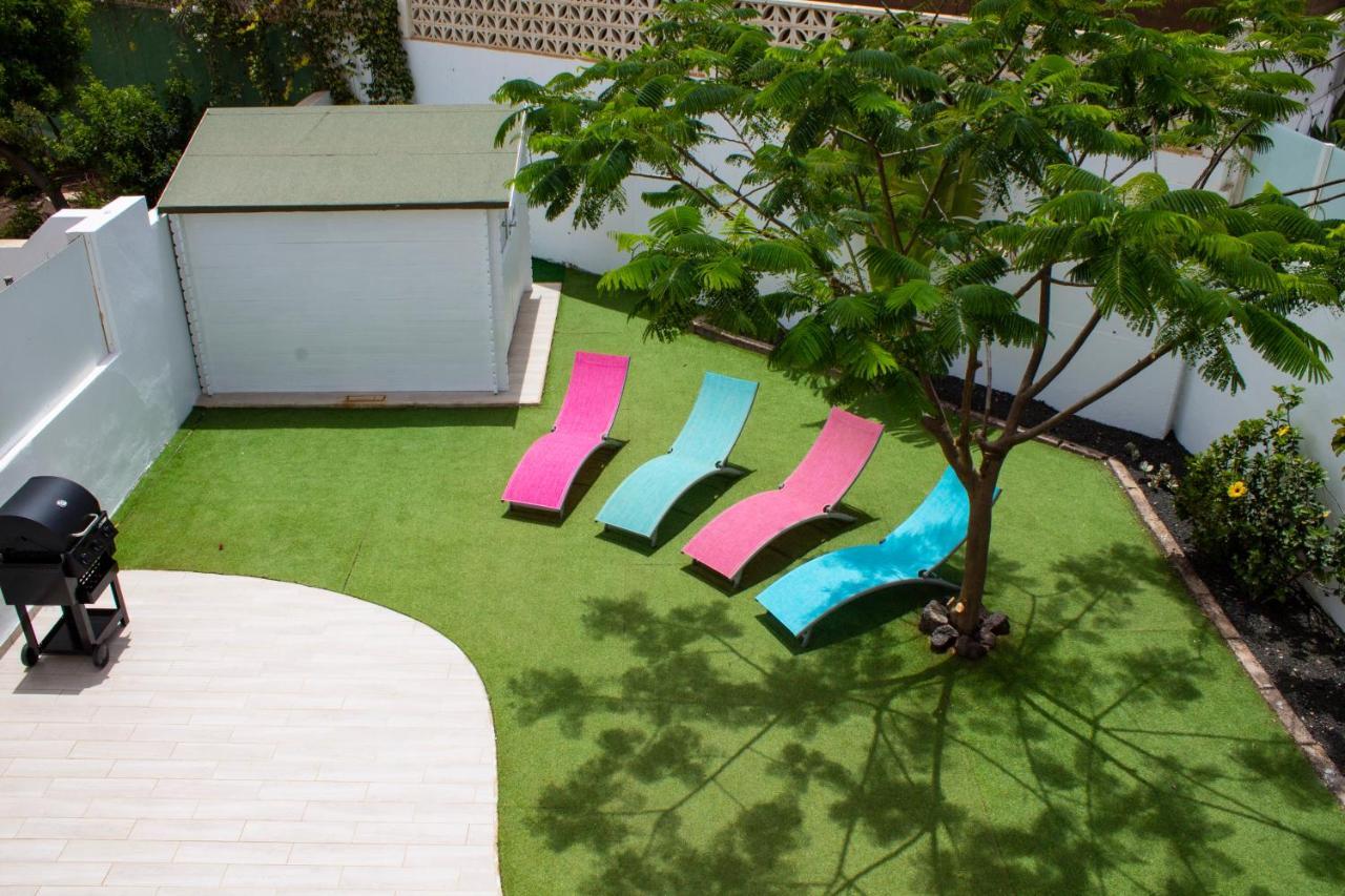 Villa Sol y Paz, espacioso jardín y alojamiento Corralejo Exterior foto
